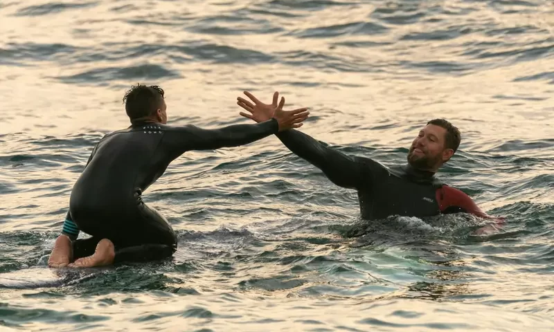 Parla Come un Vero Surfista: lo Slang Essenziale Che Ogni amante della tavola deve conoscere | Point Break School