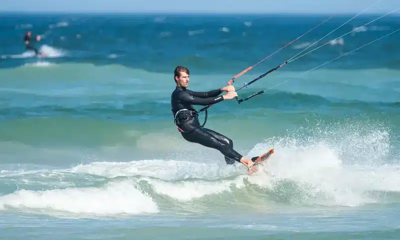 La storia del kitesurf, dalle origini ad oggi | Point Break School