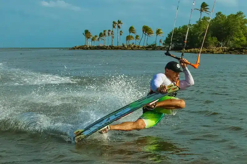 7 benefici del kitesurf per convincerti a iniziare adesso | Point Break School