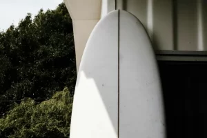 immagine evocativa tavola da surf | Point Break School