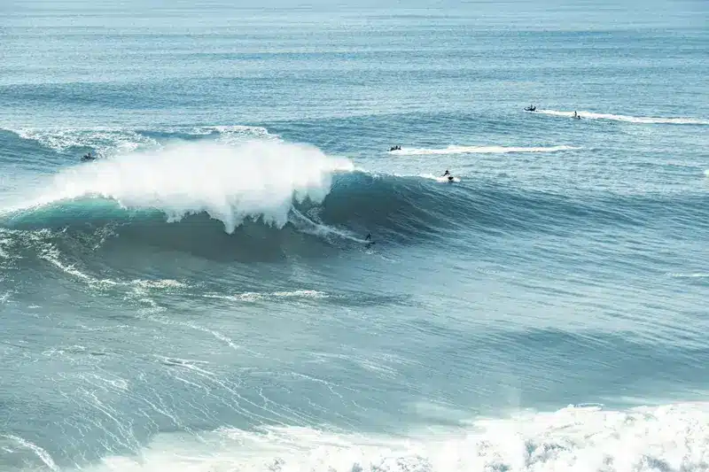 Le 10 spiagge più pericolose al mondo per il surf | Point Break School