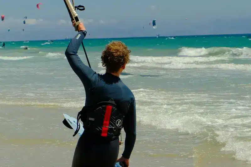 Man practicing kitesurfing | Point Break School  