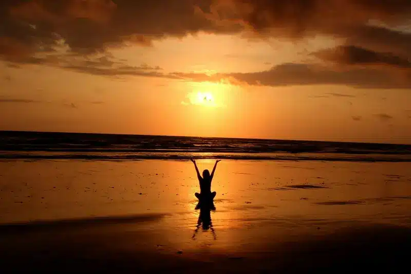 Il surf e la meditazione sono un'accoppiata perfetta: ecco perché | Point Break School