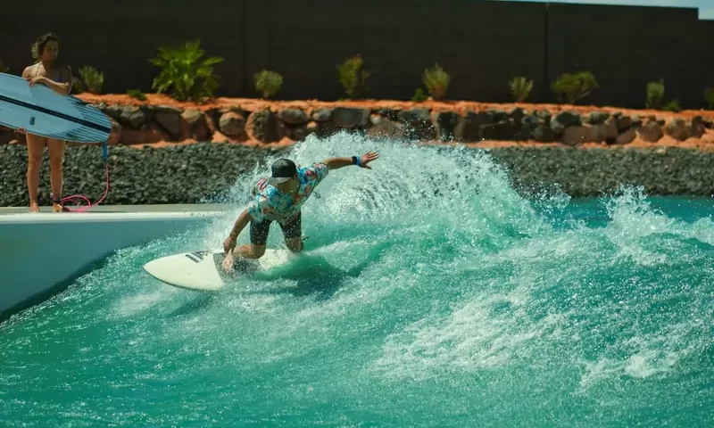 Wave pool in Italia: possiamo vantare simili strutture? Parliamone | Point Break School